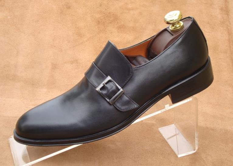 Scarpe classiche fibbia

