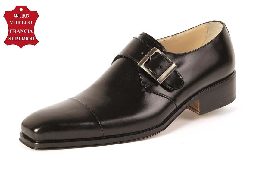 Scarpe classiche fibbia
