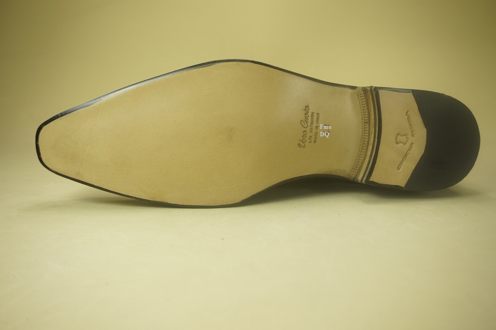 Calzoleria leopardi saldi clearance